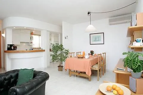 Apartamentos Edificio Puerto Mallorca Island  2*, Mallorca Island (Mallorca)